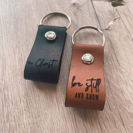 wide leather loop keyring