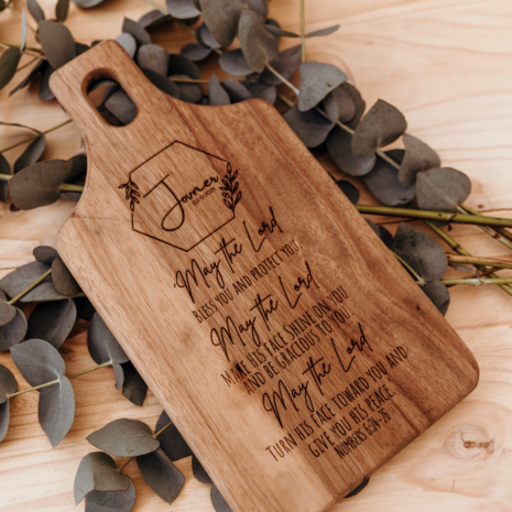 Mini family acacia cheeseboard_