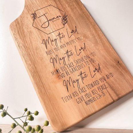 Mini family acacia cheeseboard_ Mini family acacia cheeseboard_