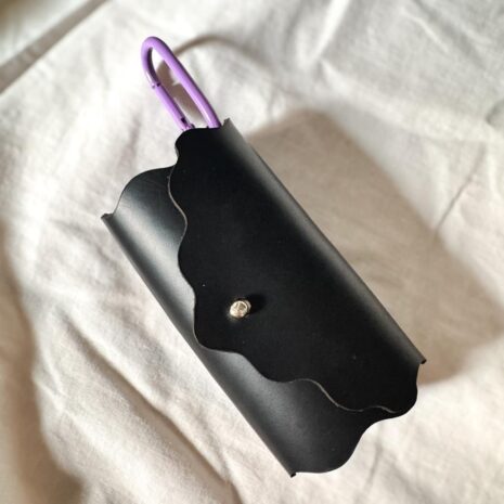 Curvy Clip On Curvy Clip On